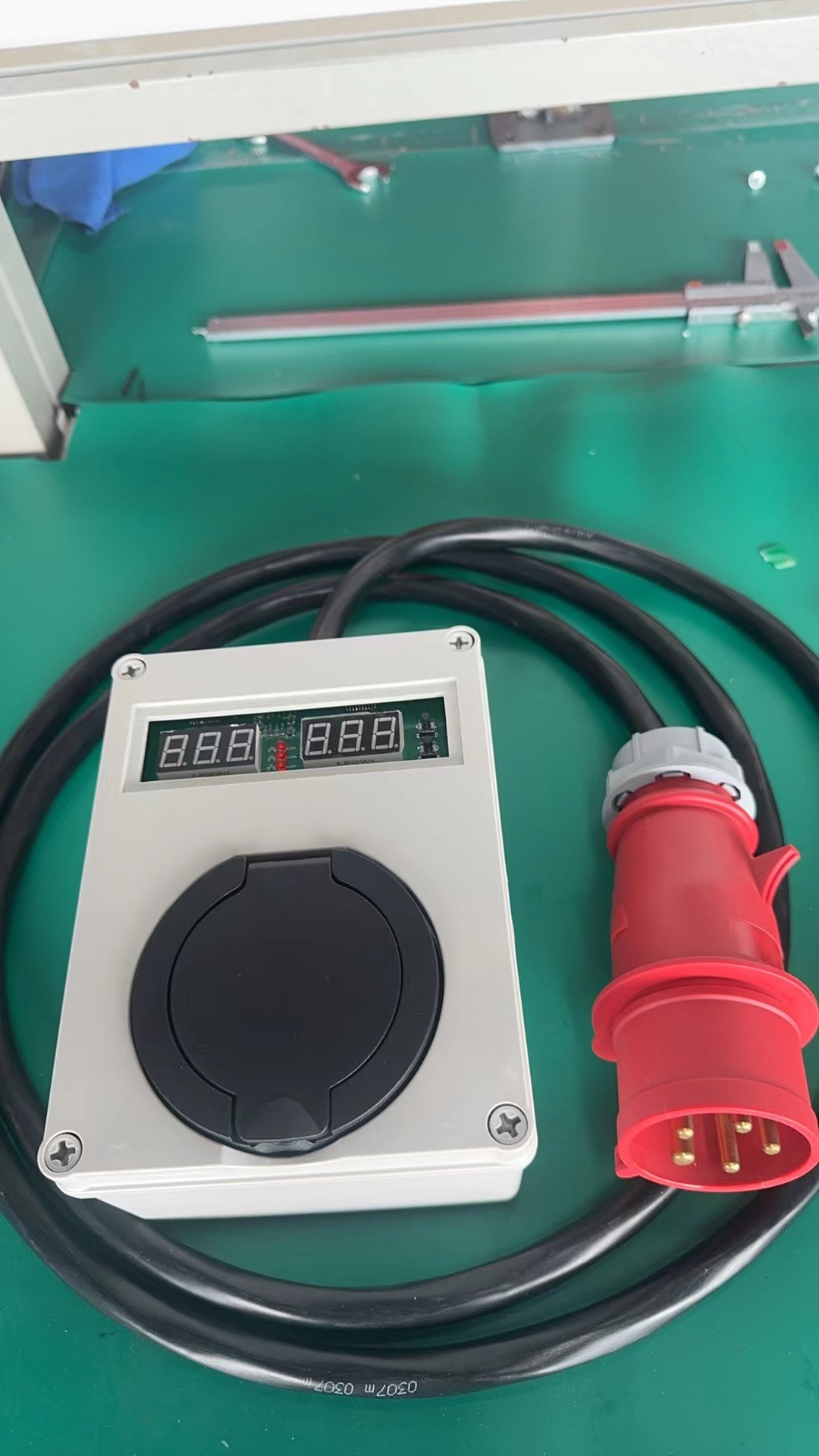 Pengisi Daya Mobil Listrik Min - Portable Ev Charger 32A Type 2 Cee Plug ulasan dan harga